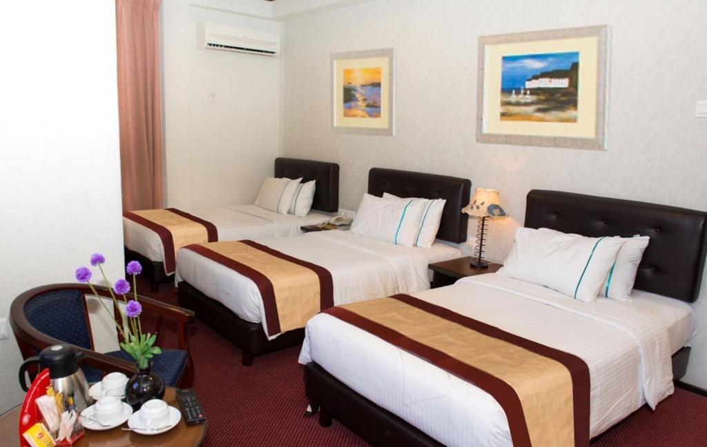 Hotel Vistaria Johor Bahru Habitación foto