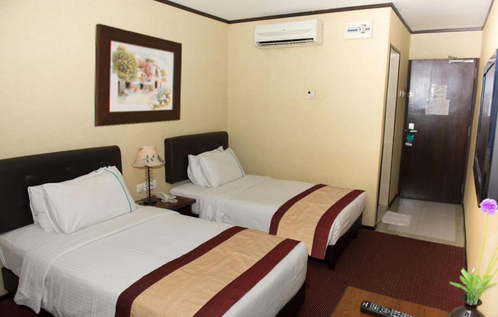 Hotel Vistaria Johor Bahru Habitación foto